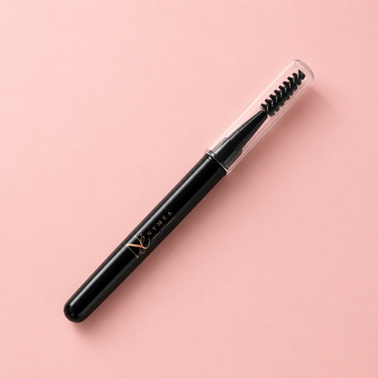 Brosse à cils Nyméa pour faux cils pré-collés