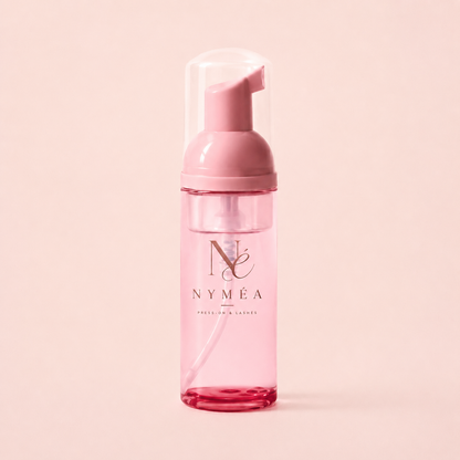Mousse Nettoyante Nyméa 60 ml pour l’entretien des faux cils